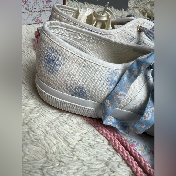Superga women’s love shack fancy white floral sneaker size 9.5 US NEW - Picture 4 of 13